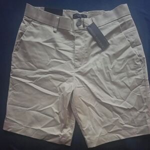 Banana Republic Core Temp 9" Aiden Shorts Biege